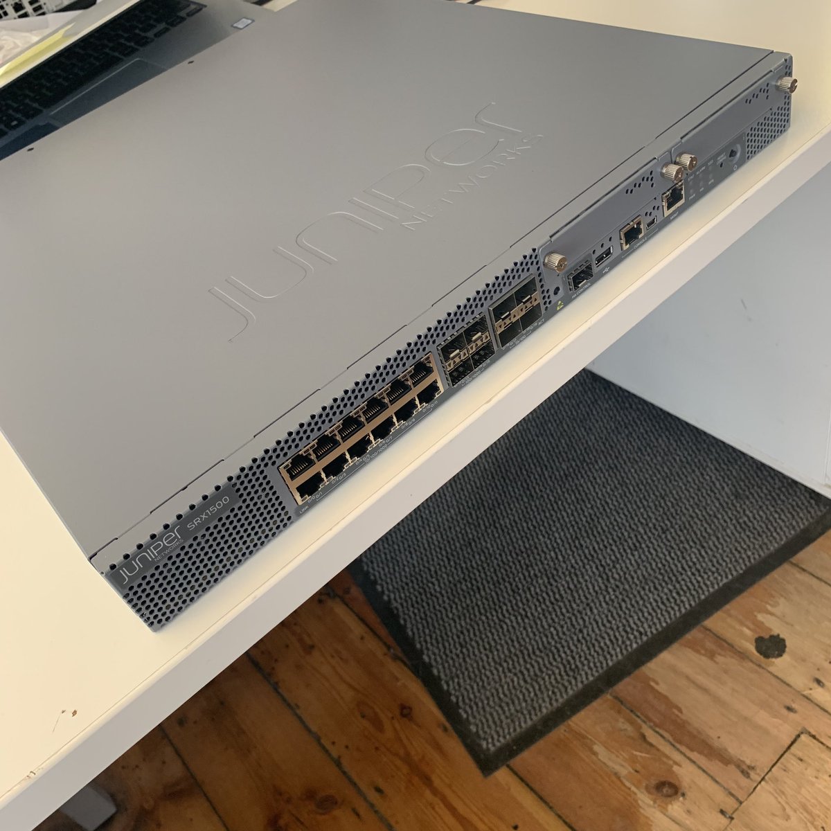 Juniper Srx1500 Ac Price Spec Router Switch Com